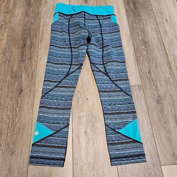 Lululemon Pace Rival Crop Space Dye Twist Naval Blue Peacock Womens 4 Athliesure - Picture 7 of 14